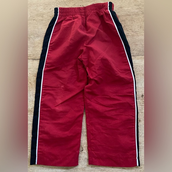 Vintage Nike Boys’ Sz 4 Red/Black Hooded Windbreaker Track Suit - Picture 11 of 17